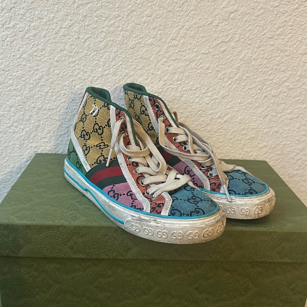 Gucci sneakers